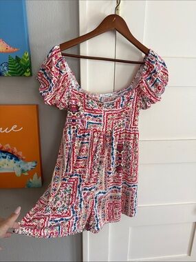 Pink Patterned Short Tunic Romper with Puff Sleeves